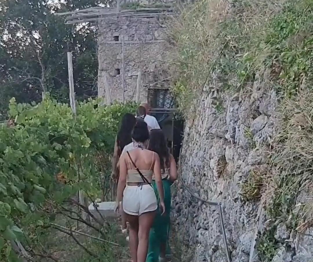 Agriturismo Fuoco D'Amalfi Villa Iazzetta ภายนอก รูปภาพ